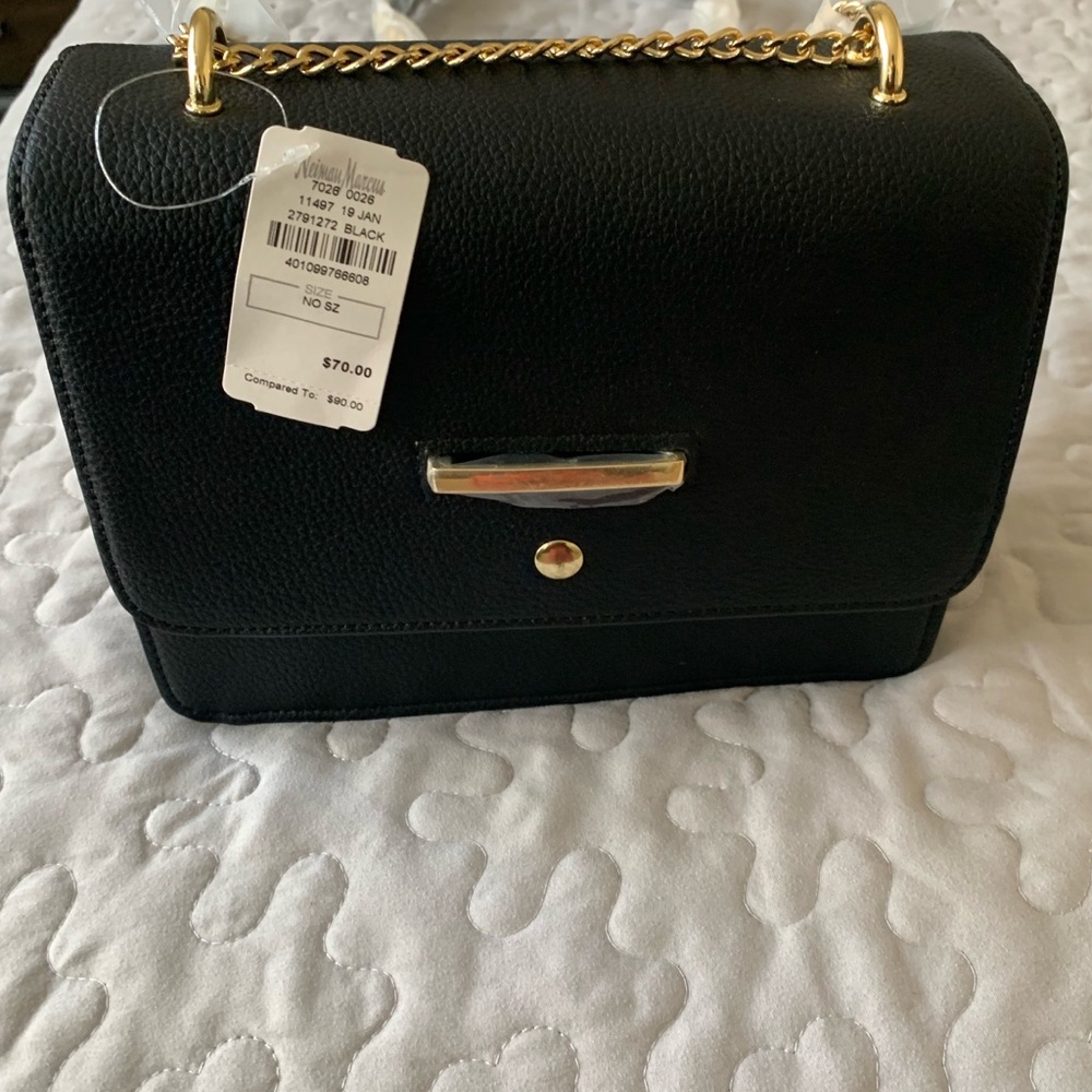 Neiman Marcus Zoe Clutch Shoulder bag. NWT